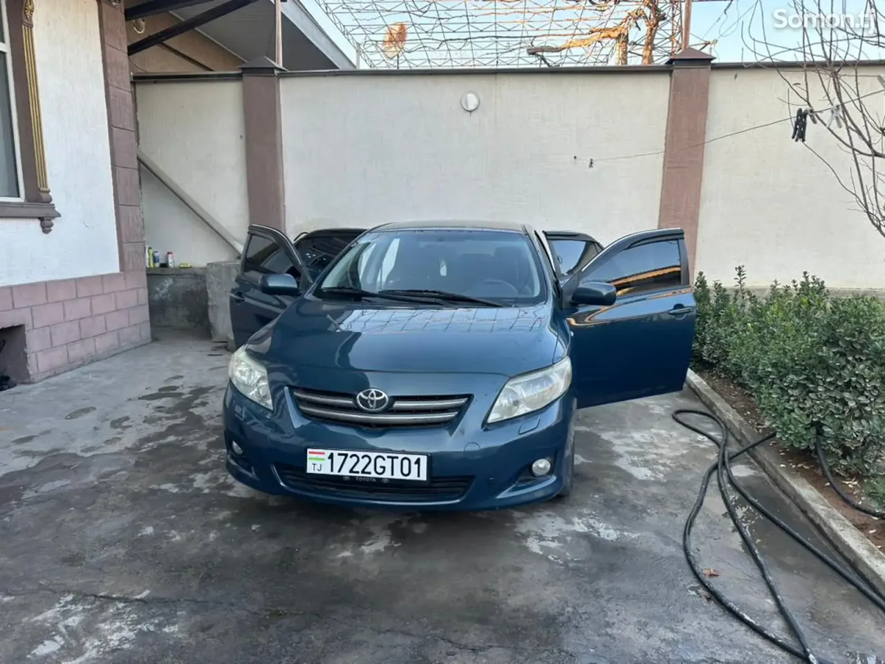 Toyota Corolla 2008 · 1.6 MT