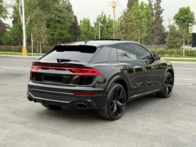 Audi Q8 2020 · 4.0 AT
