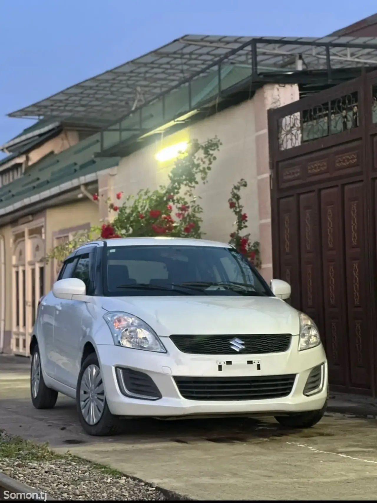 Suzuki Swift 2014 · 1.3 AT