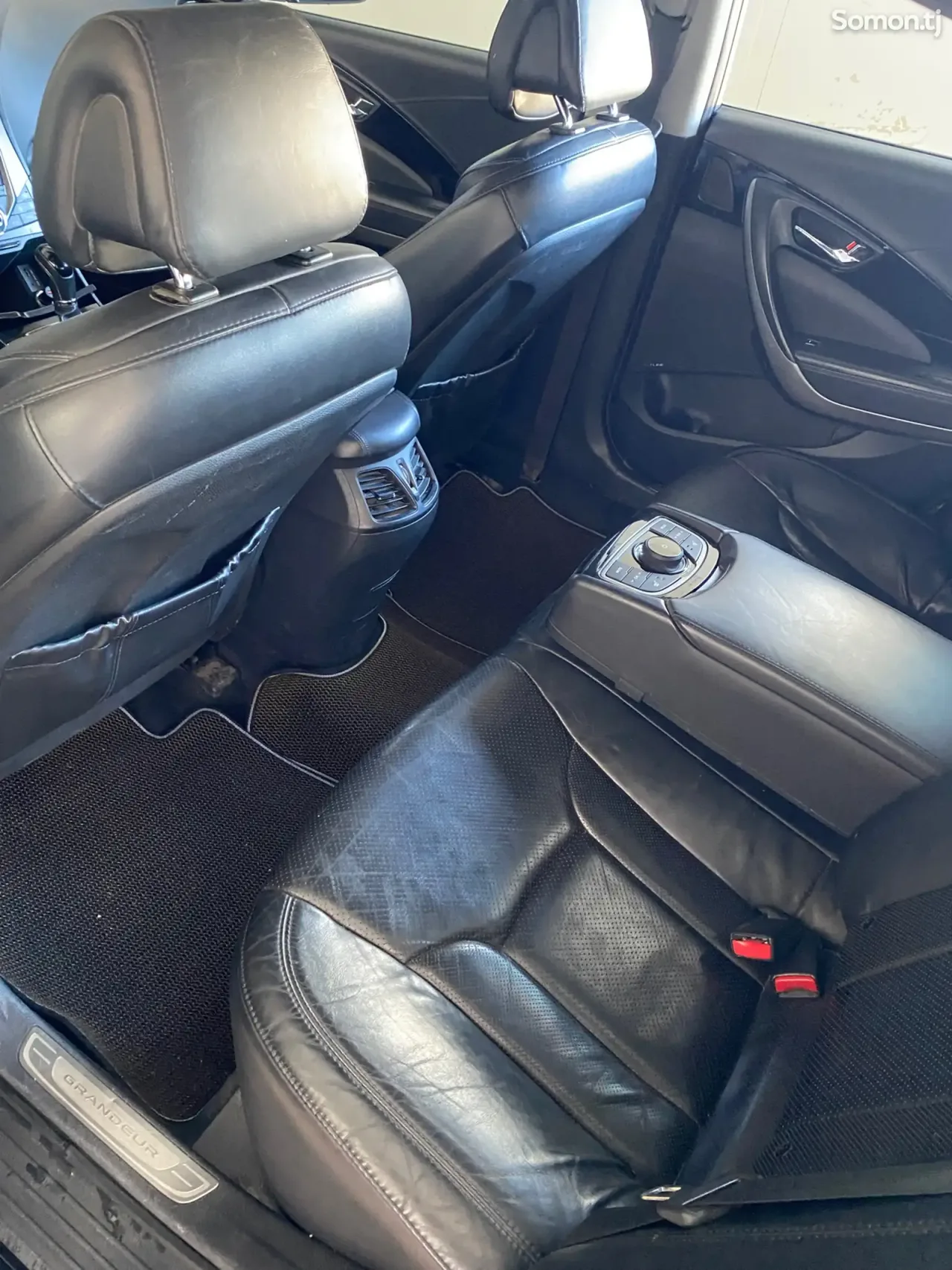 Hyundai Grandeur 2014 · 2.4 AT