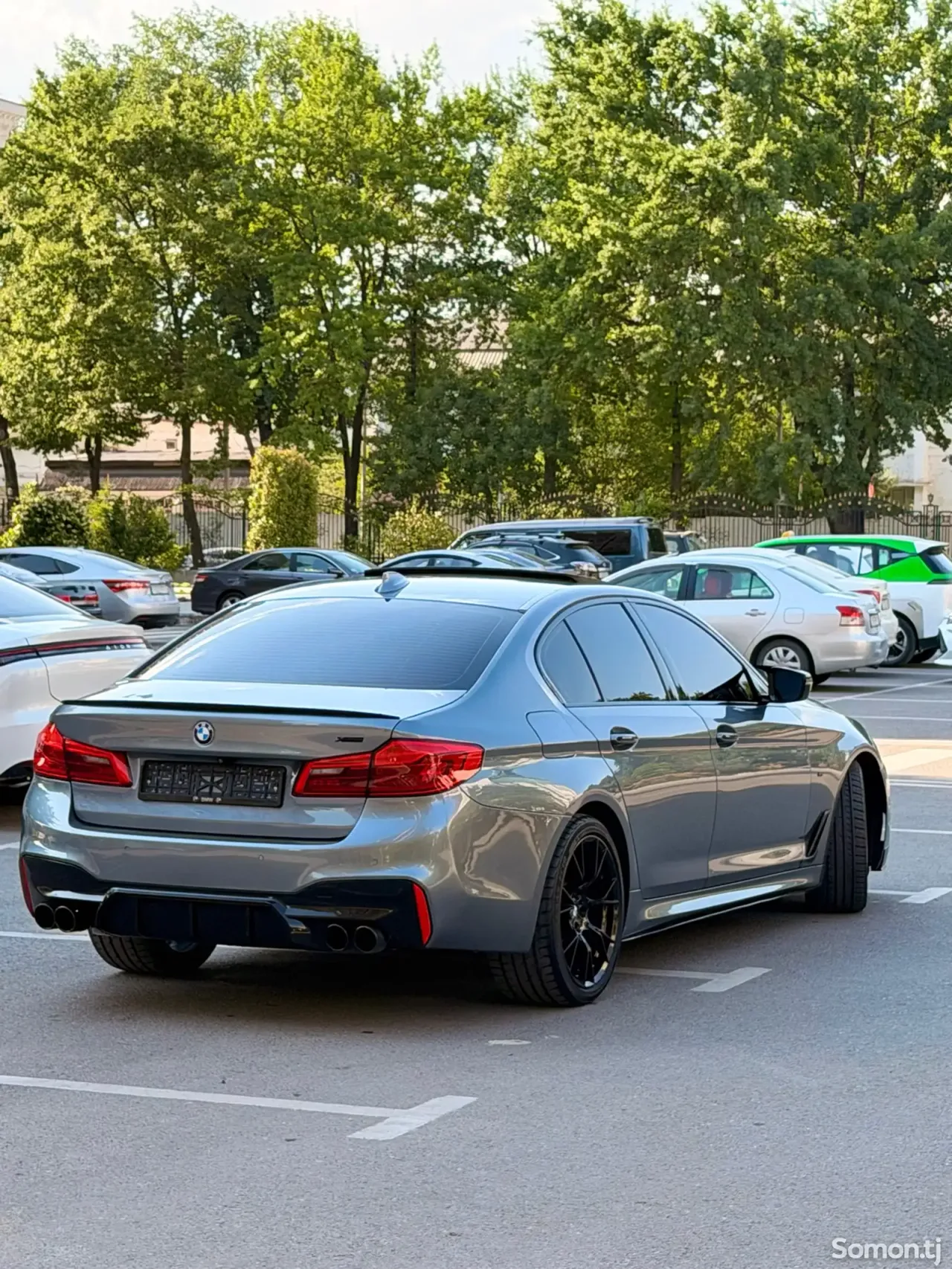 BMW 5 series 2017 · 2.0 AT
