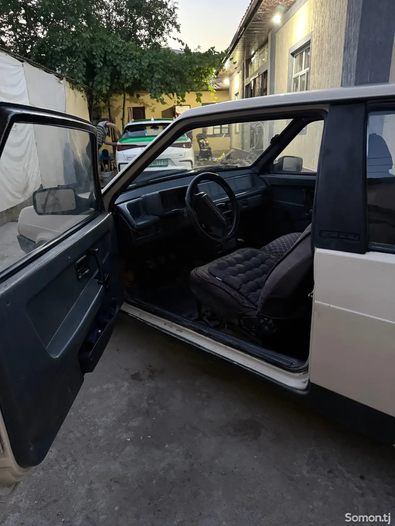 Lada (ВАЗ) 2108 1988 · 1.5 MT