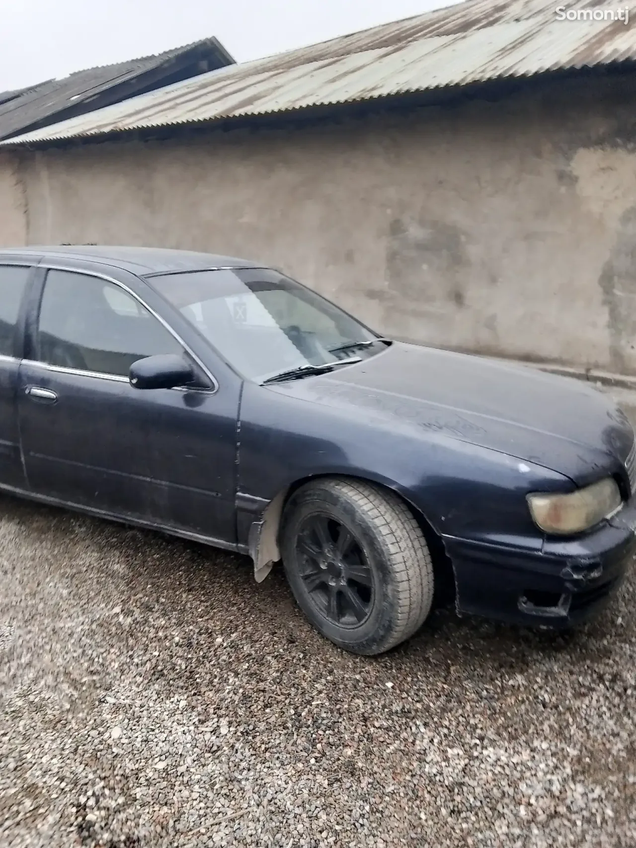 Nissan Maxima 1996 · 2.0 AT