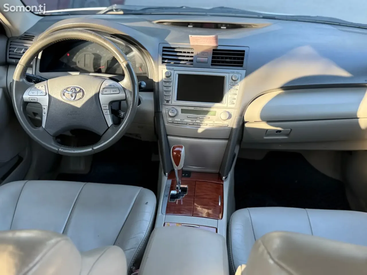 Toyota Camry 2011 · 3.5 AT