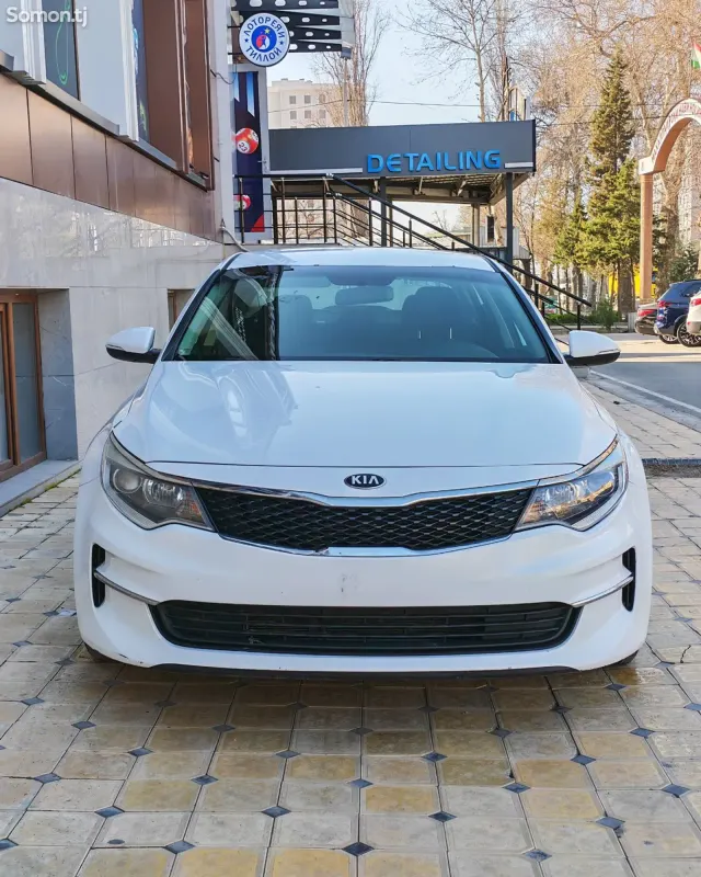 Kia Optima 2018 · 2.4 AT