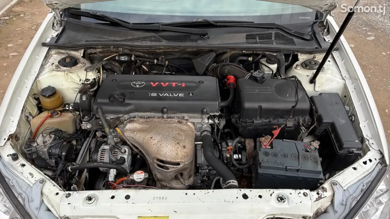 Toyota Camry 2002 · 2.4 AT