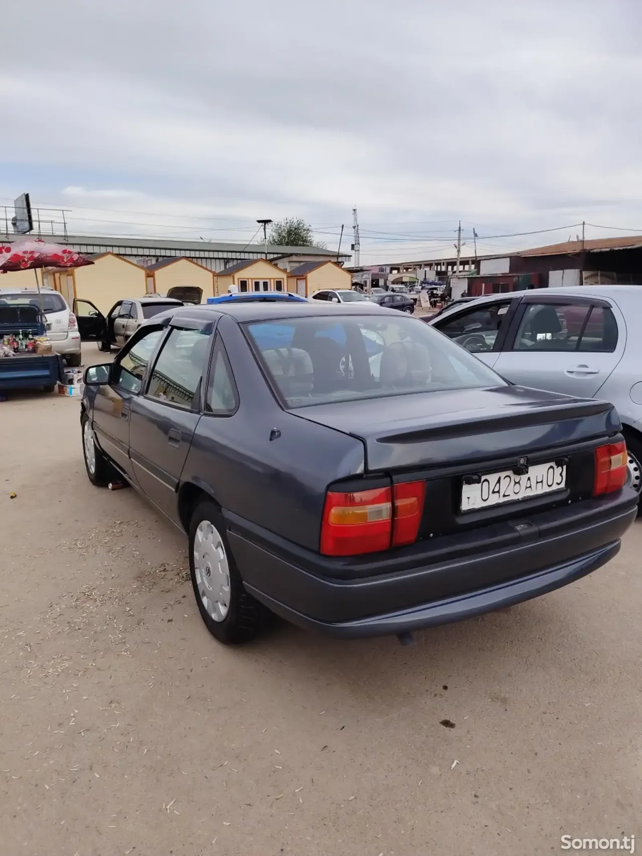 Opel Vectra A 1995 · 1.6 MT