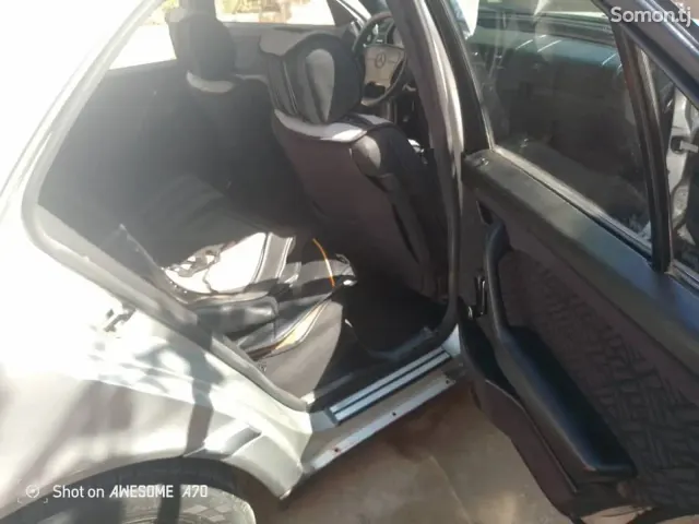 Mercedes-Benz C class 1994 · 1.8 MT