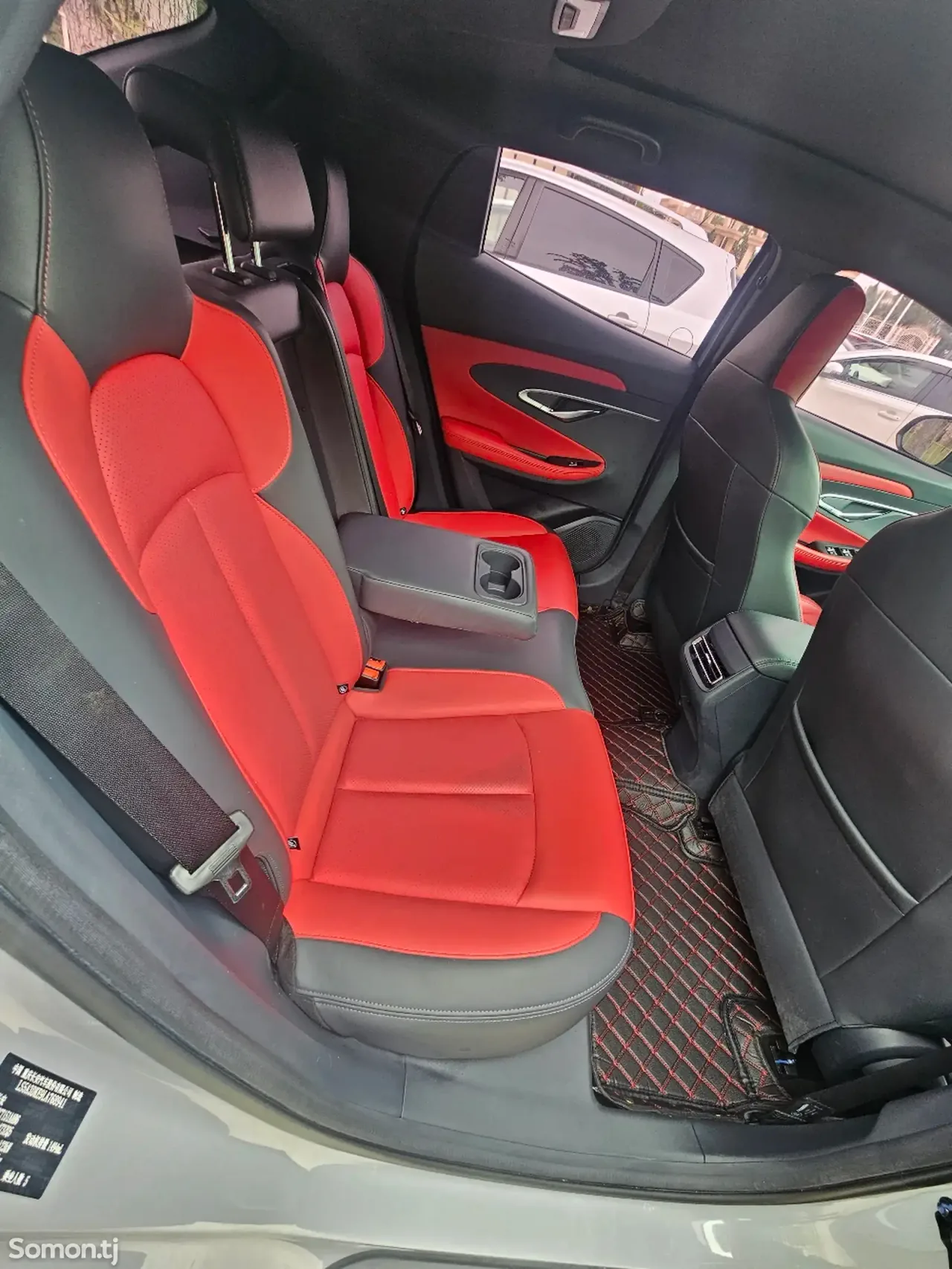Changan UNI-T 2020 · 1.5 AT
