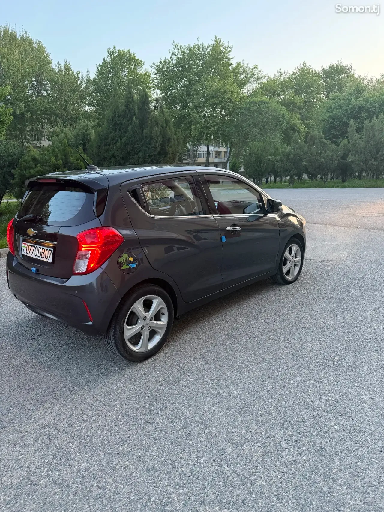 Chevrolet Spark 2016 · 1.2 AT