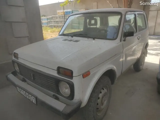 Lada (ВАЗ) Нива 2004 · 1.7 MT