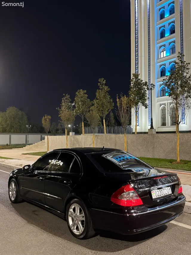 Mercedes-Benz E class 2008 · 3.0 AT