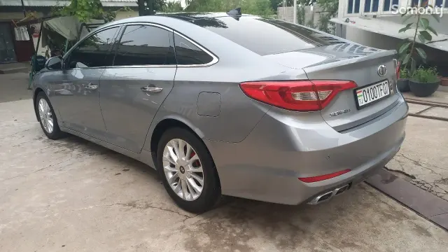 Hyundai Sonata 2014 · 2.0 AT