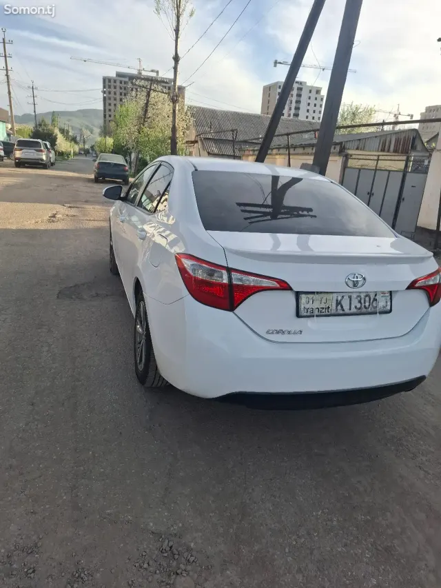Toyota Aurion 2014 · 1.8 AT