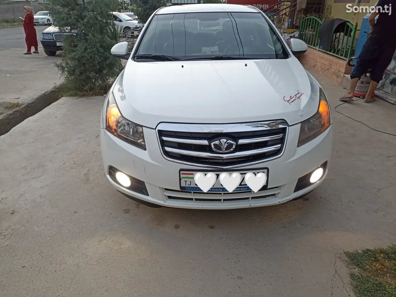 Chevrolet Cruze 2009 · 1.6 MT