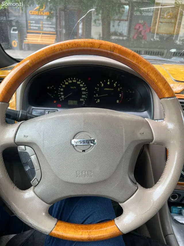 Nissan Maxima 2004 · 3.0 MT