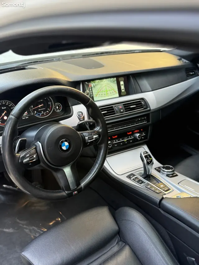 BMW 5 series 2015 · 3.0 AT