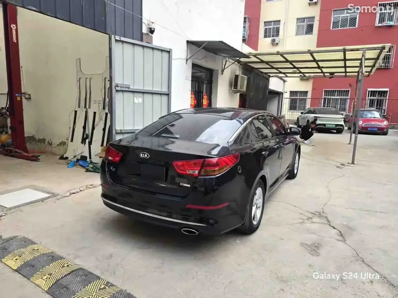 Kia K5 2015 · 2.0 AT