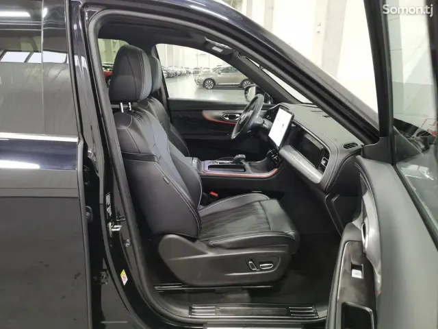 GAC Trumpchi GS8 2025 · 2.0 AT