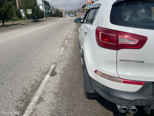 Kia Sportage 2011 · 2.0 AT
