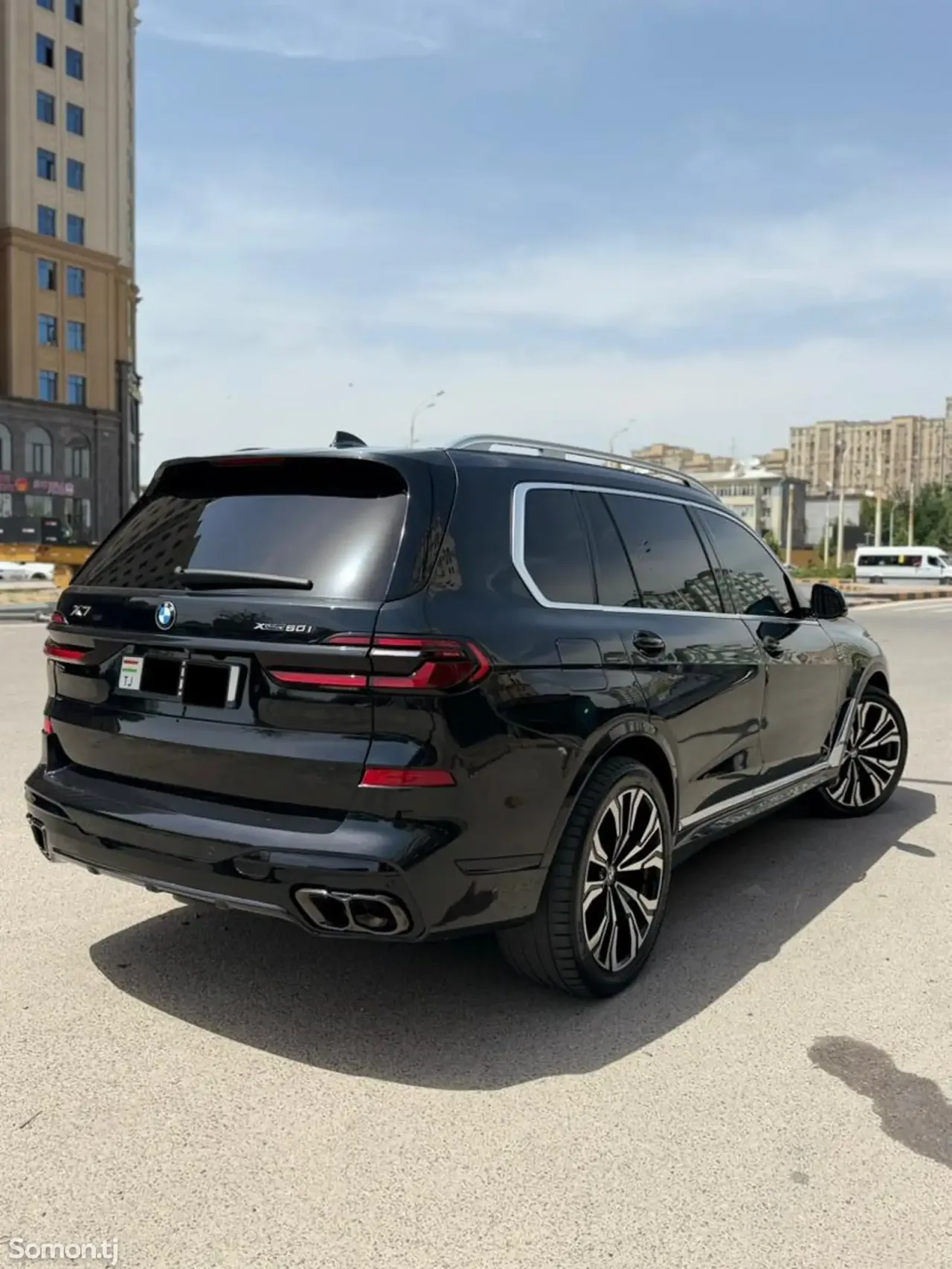BMW X7 2019 · 4.4 AT