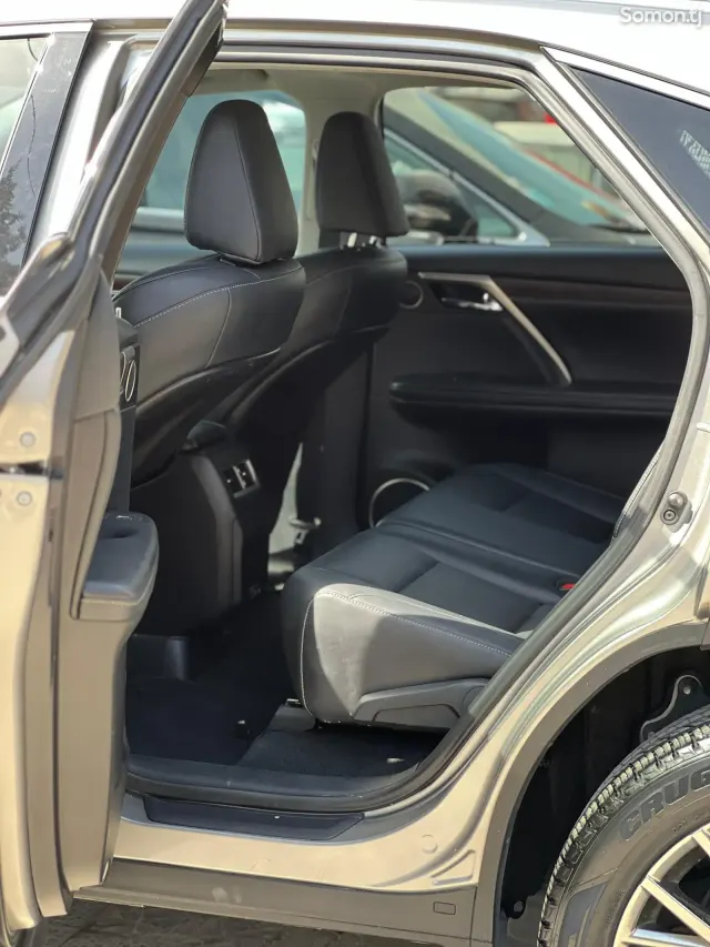 Lexus RX series 2021 · 3.5 AT