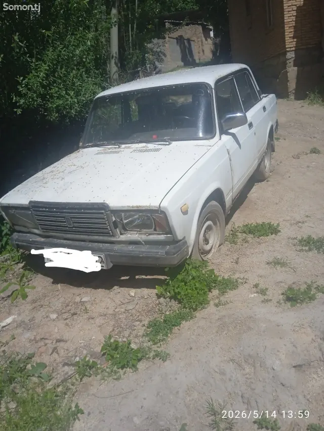 Lada (ВАЗ) 2107 2001 · 1.6 MT