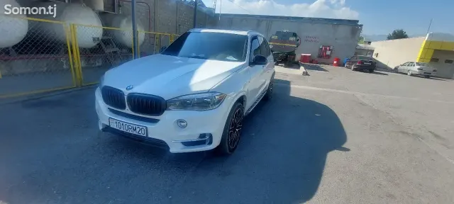 BMW X5 M 2014 · 4.0 AT