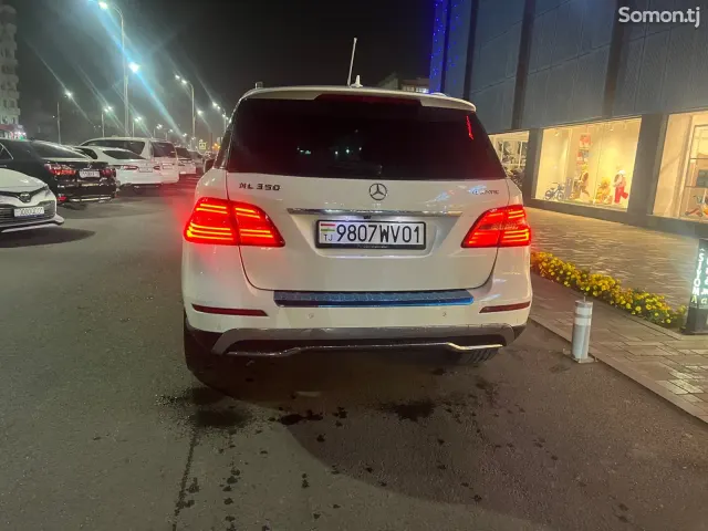 Mercedes-Benz ML class 2012 · 3.5 AT