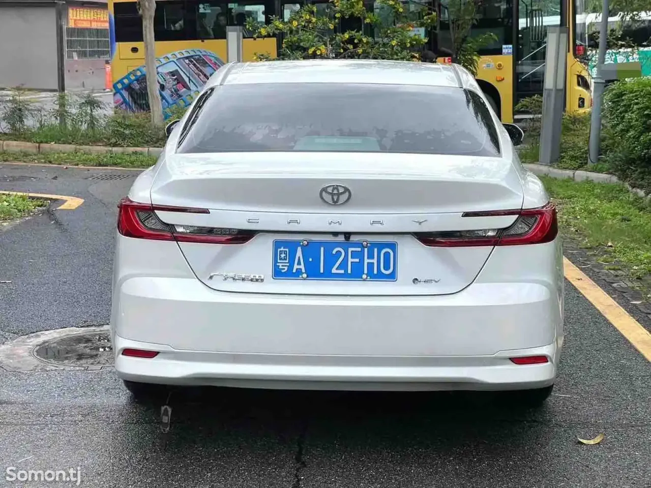 Toyota Camry 2025 · 2.0 AT