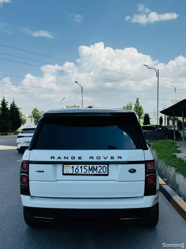 Land Rover Vogue 2015 · 3.0 AT