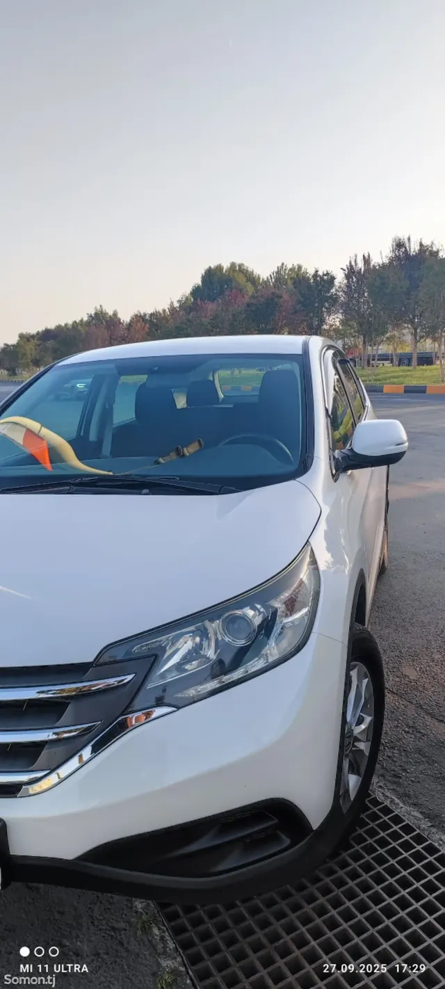 Honda CR-V 2012 · 2.4 AT