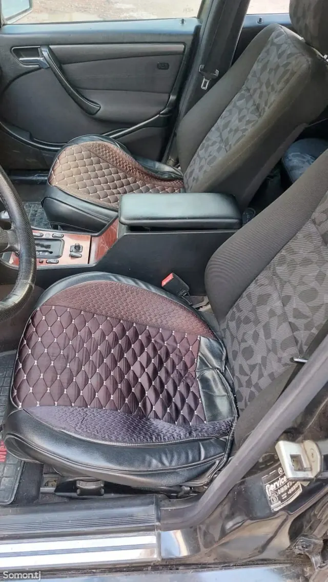 Mercedes-Benz C class 2000 · 1.8 AT