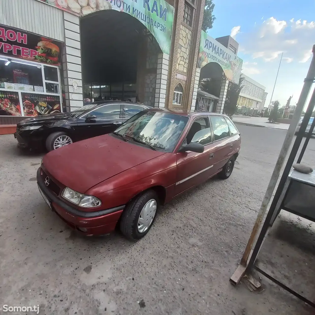 Opel Astra F 1995 · 1.6 MT