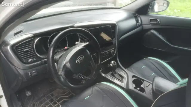 Kia Optima 2013 · 2.0 AT