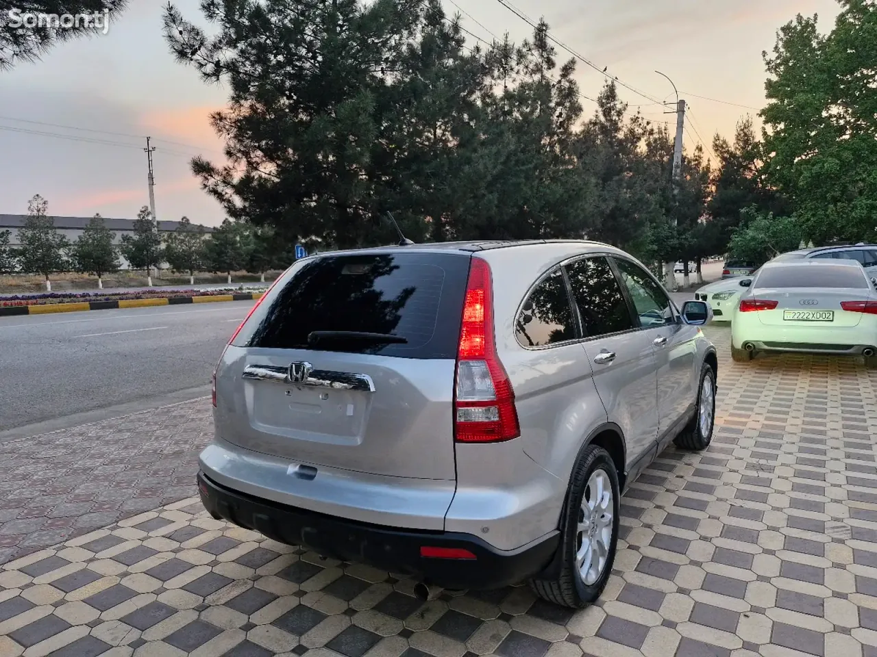 Honda CR-V 2009 · 2.4 AT