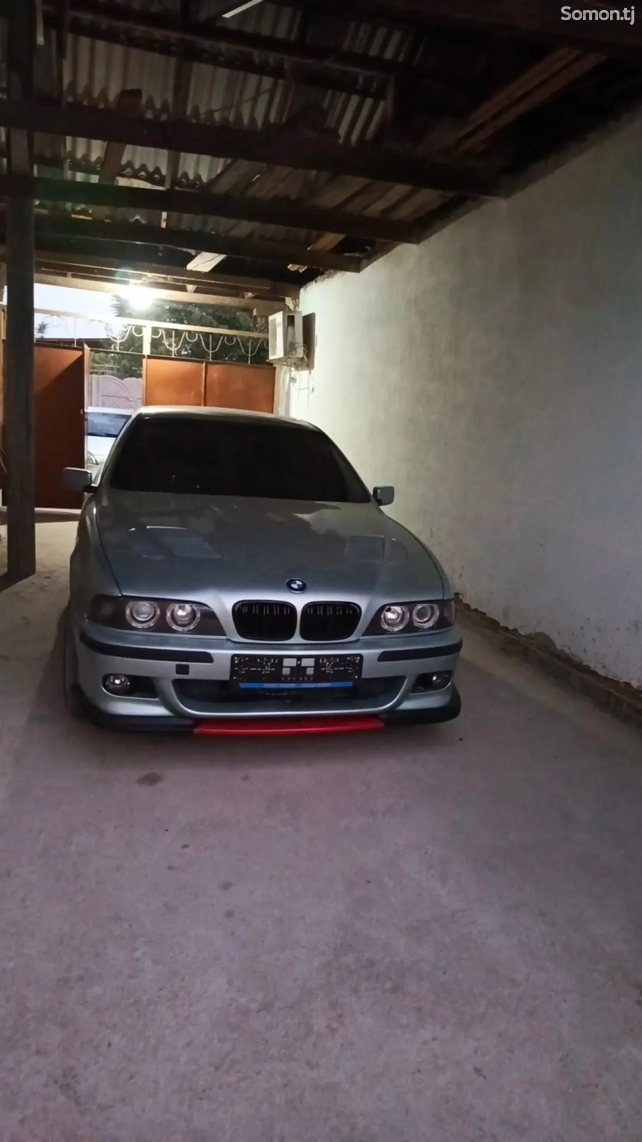 BMW 5 series 1996 · 3.0 MT
