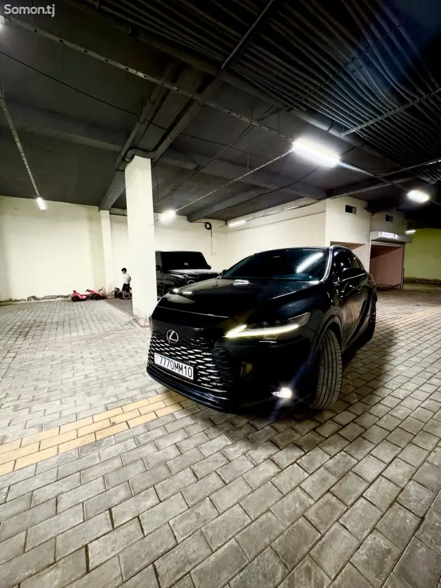 Lexus RX series 2025 · 3.5 AT