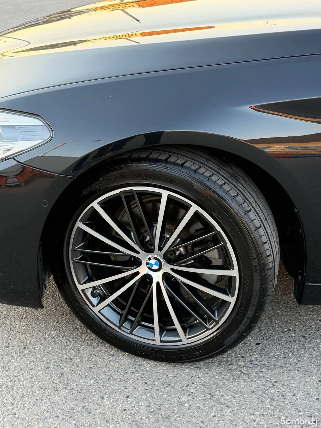 BMW 5 series 2017 · 2.0 AT