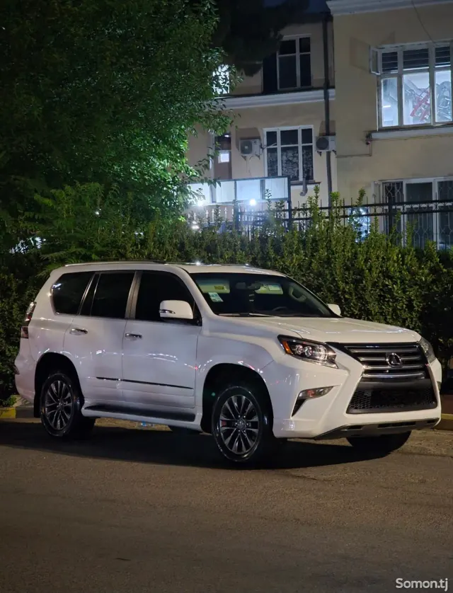 Lexus GX series 2014 · 4.6 AT