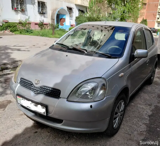 Toyota Vitz 1999 · 1.1 AT