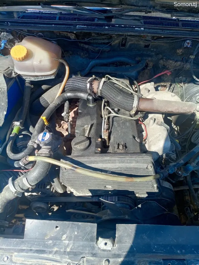 Mitsubishi Pajero 1994 · 2.9 MT