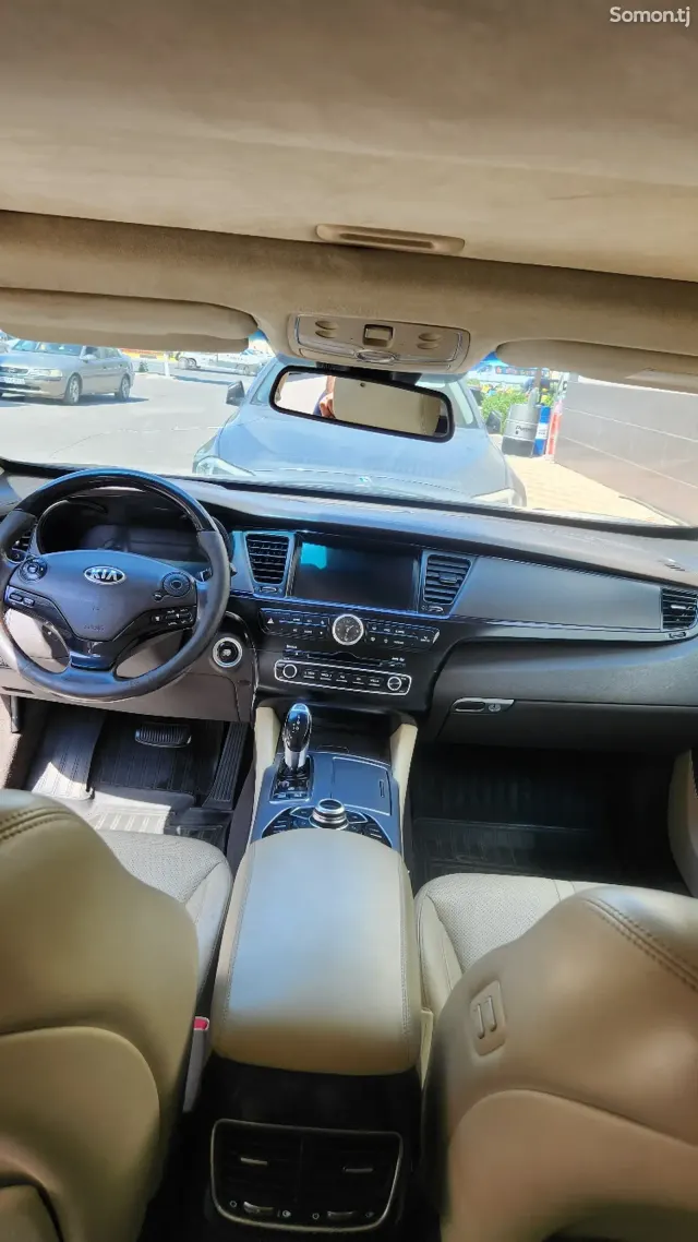Kia K9 2017 · 3.8 AT