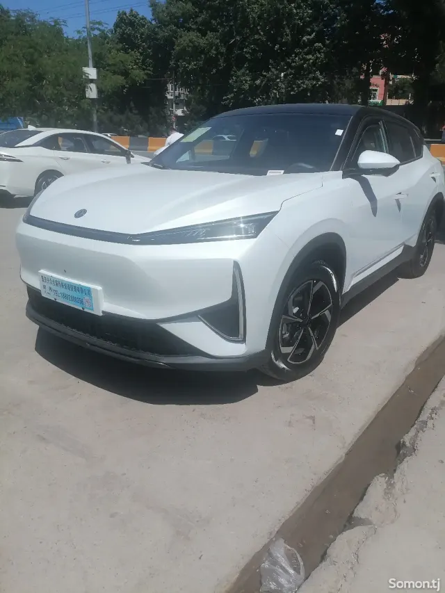 Dongfeng L7 2025 · 2.4 AMT