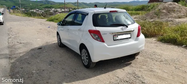 Toyota Vitz 2012 · 1.3 AT