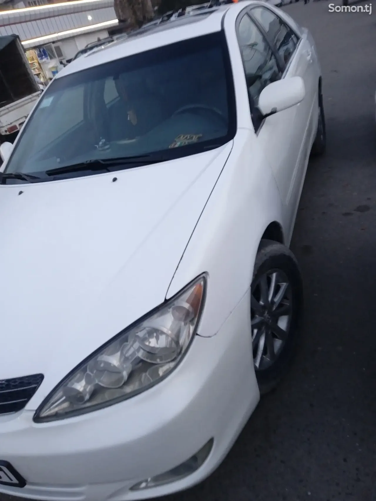 Toyota Camry 2004 · 3.0 AT