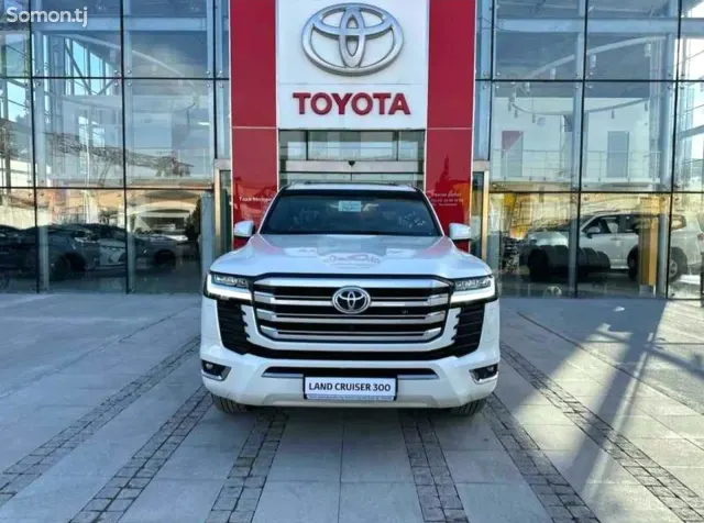 Toyota Land Cruiser 2026 · 4.0 AT
