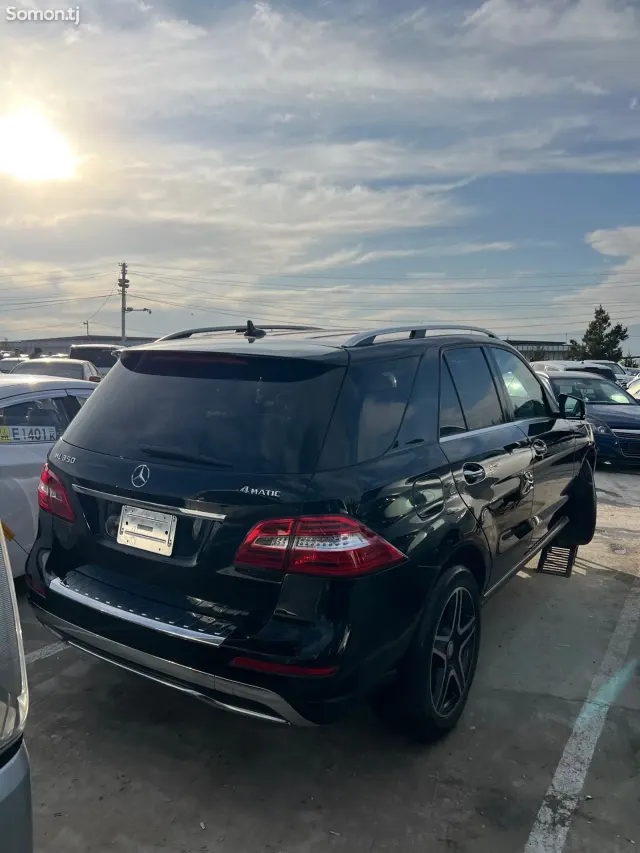 Mercedes-Benz ML class 2015 · 3.5 AT