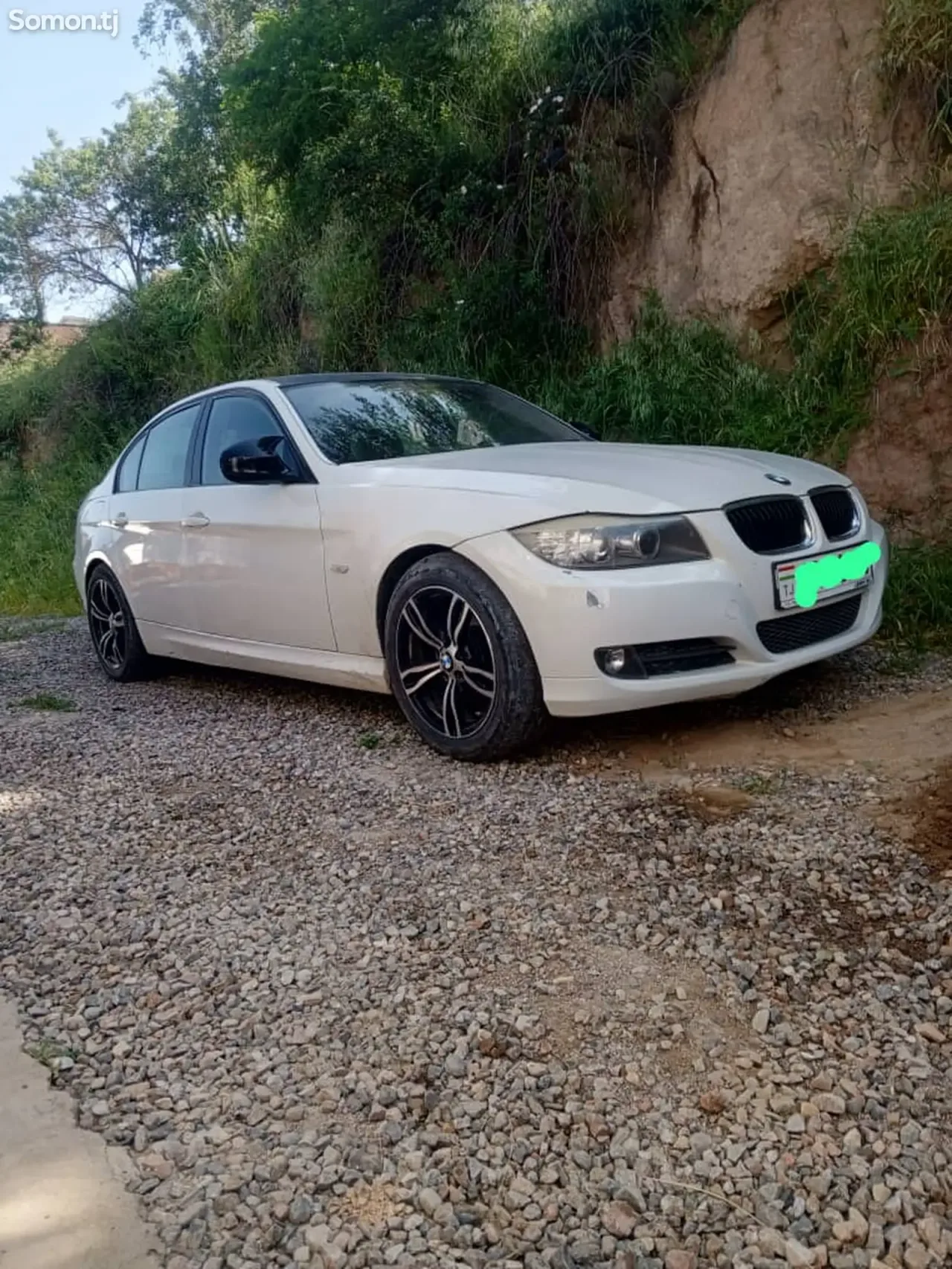 BMW 3 series 2010 · 2.0 AT
