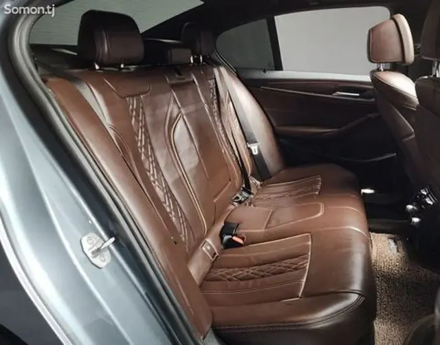 BMW 5 series 2017 · 2.0 AT